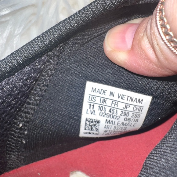 Adidas NMD R1 Core Men’s Black/Solar Red Sneaker Sz 11 - Picture 9 of 12